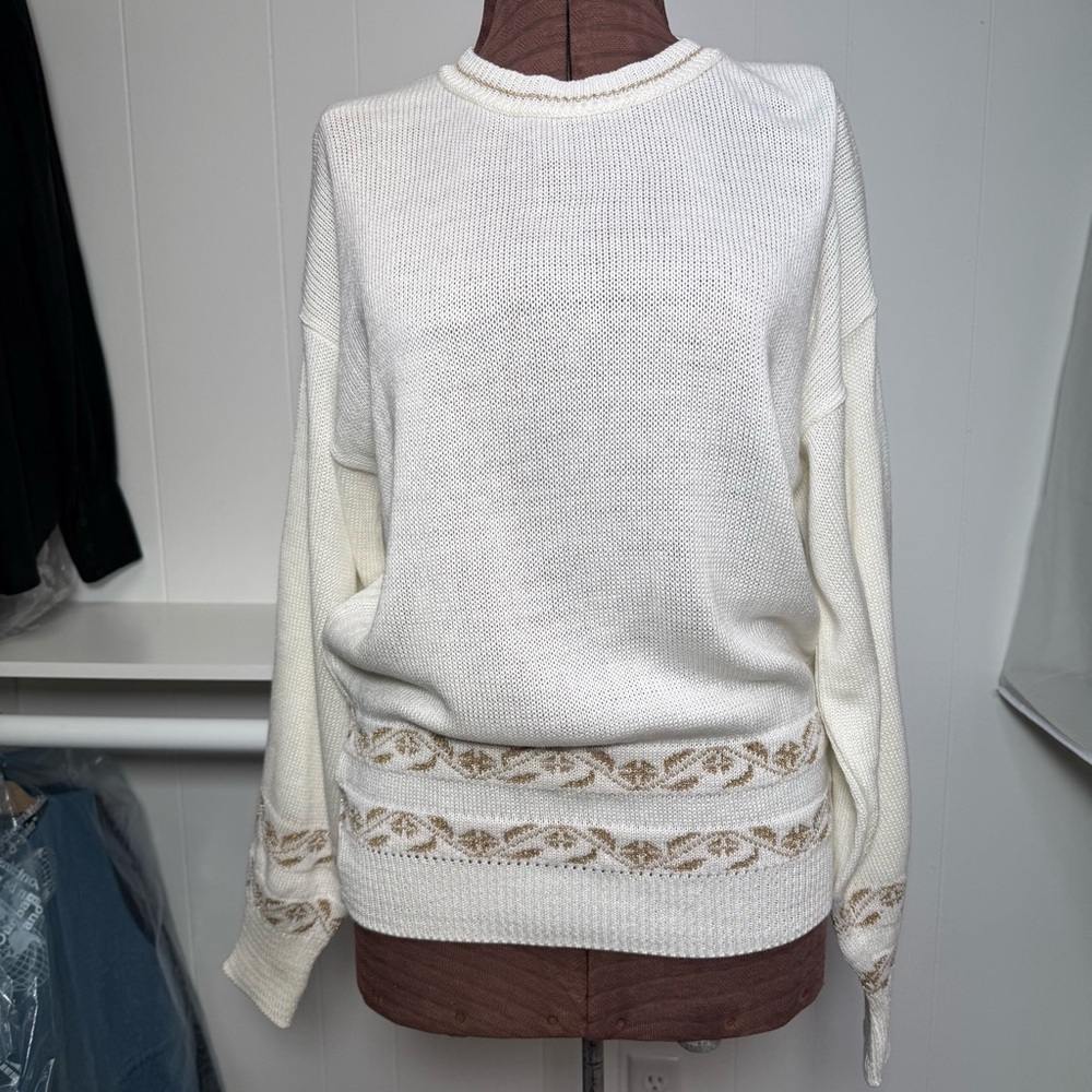 Vintage '80s White Sweater Gold Metallic Detail Made in USA Size Large NWOT